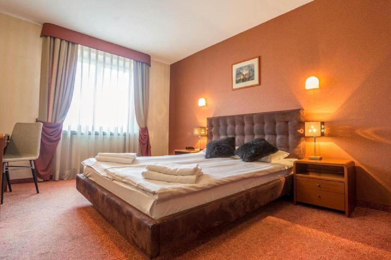 Classic Hotel Cracovia Exterior foto